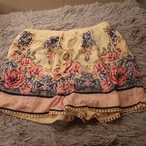 Blue Royal Floral Shorts Size Small